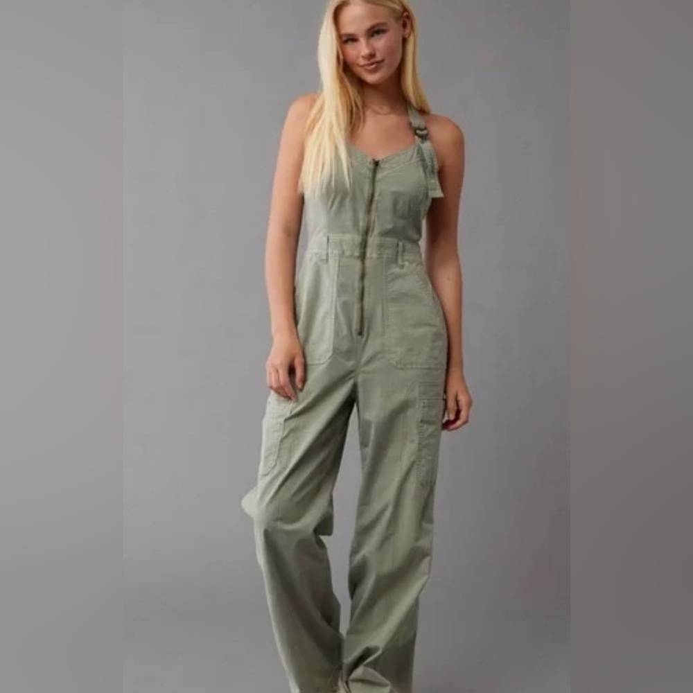 American Eagle Outfitters Olive Jumpsuit Size Small